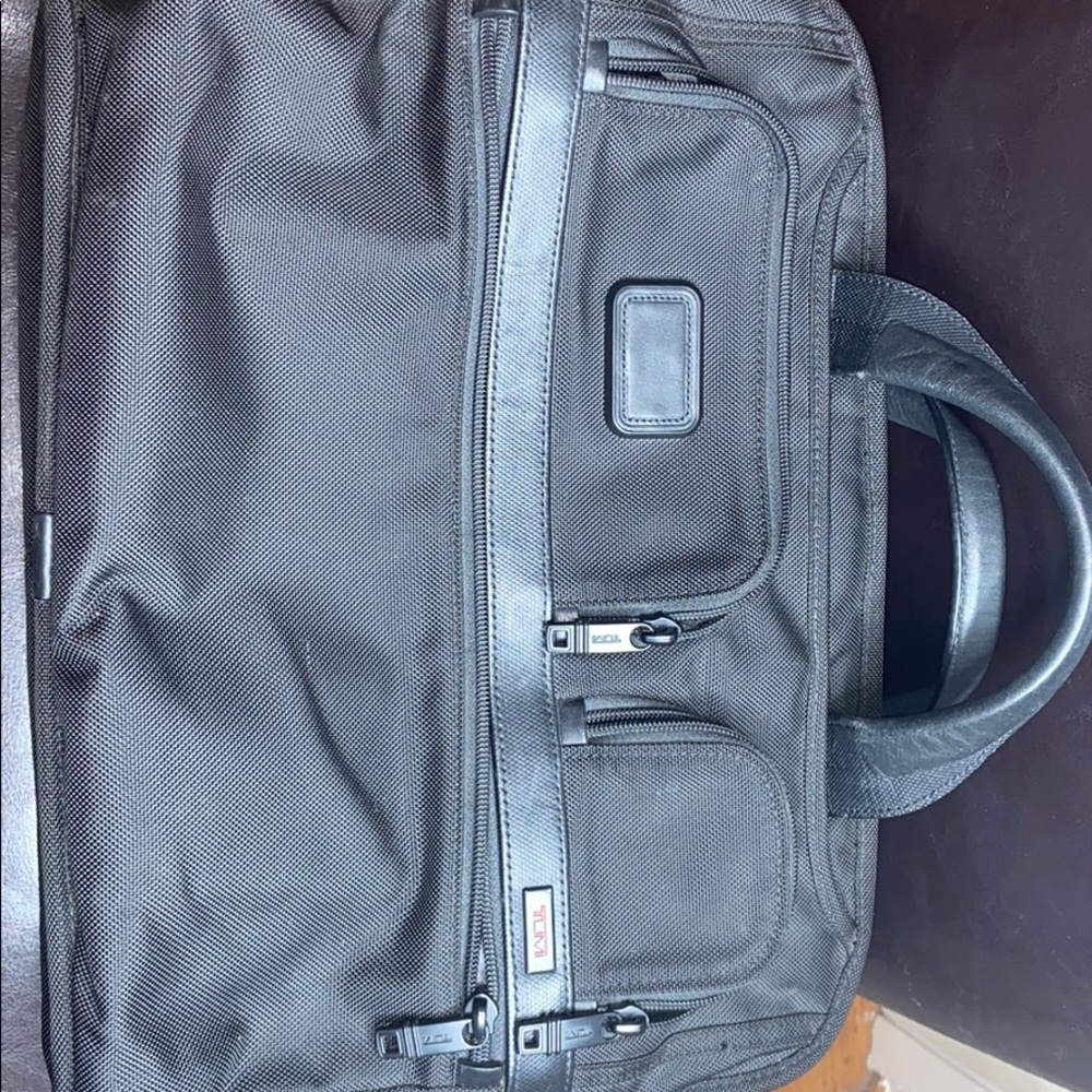 Tumi T-pass check point friendly bag